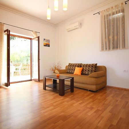 Apartment Ema Near City Center Poreč Dış mekan fotoğraf