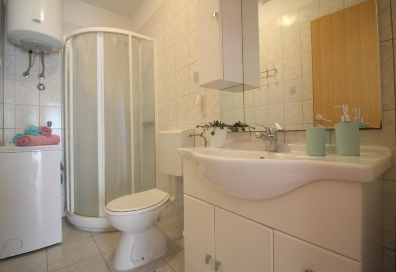 Apartment Ema Near City Center Poreč Dış mekan fotoğraf