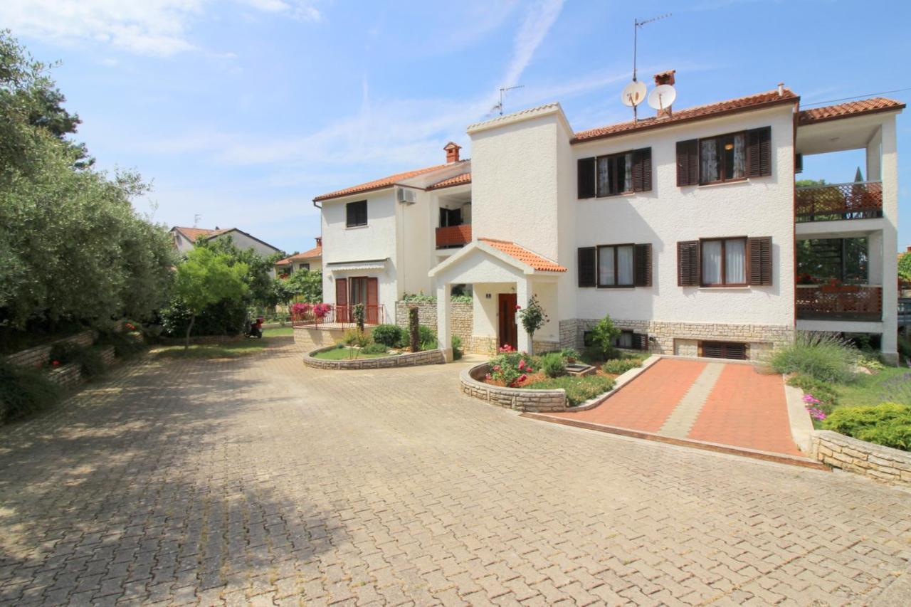 Apartment Ema Near City Center Poreč Dış mekan fotoğraf