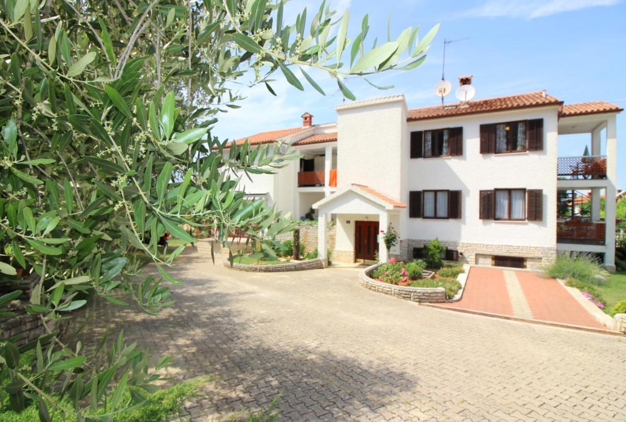 Apartment Ema Near City Center Poreč Dış mekan fotoğraf